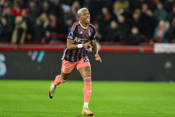 胜利也彰显 胜利也彰显