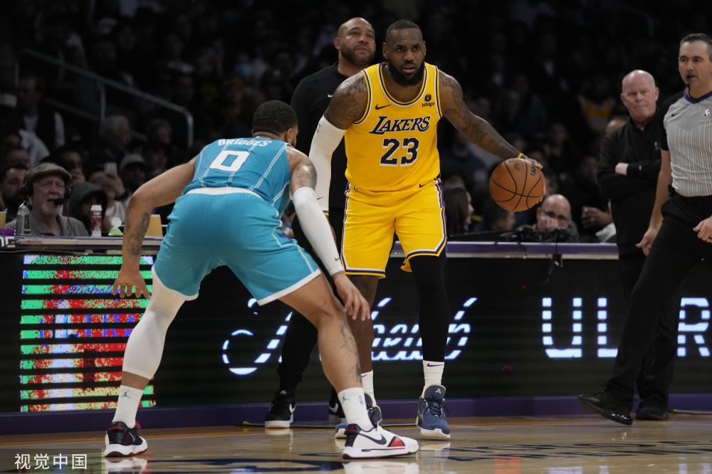 错失进球良 错失进球良