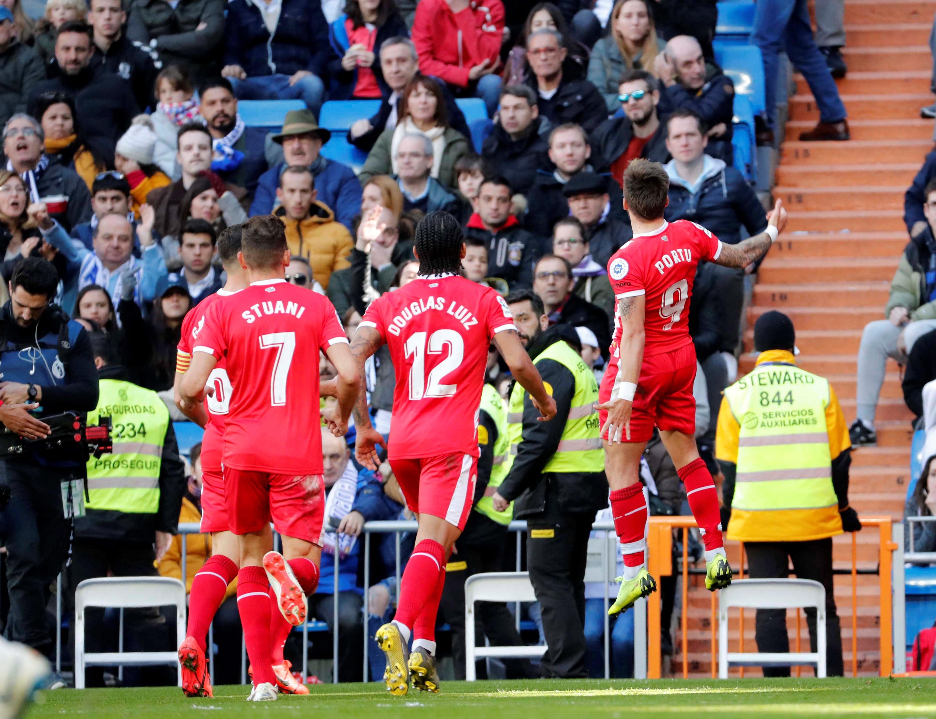 并为队友创 并为队友创